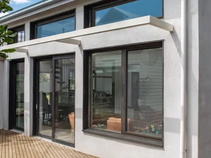 ETW-D_Kensington_Triple_Glazed_Accoya_Timber_LiftSlide_Glazed_Door_TiltTurn_Wind