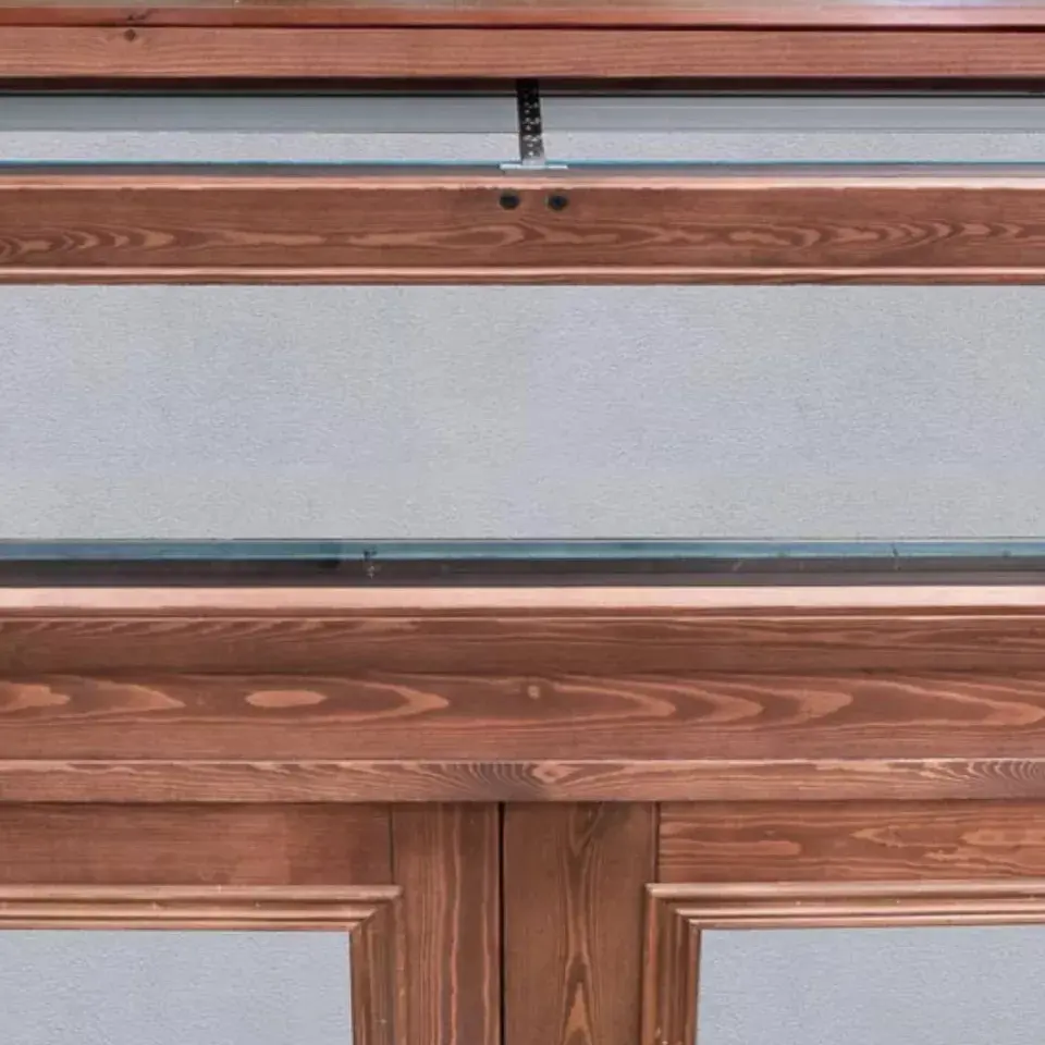 ETW_French_Stained_Interior_ElectricHopper